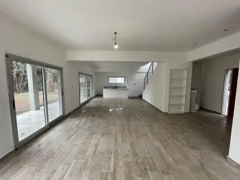 Casa en Venta en Pueblo Esther, Rosario