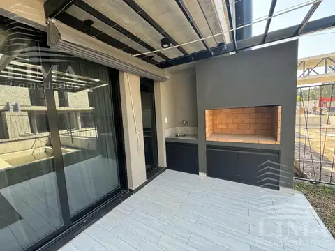 Casa en Venta en Fisherton, Rosario