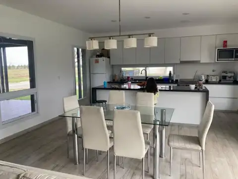 Casa en Venta en Haras De Funes, Countries y Barrios Cerrados en Funes