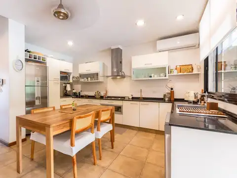 Casa en Venta en Barrio Industrial, Rosario