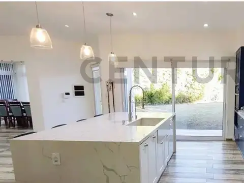 Casa en Venta en Bella Italia, Castellanos