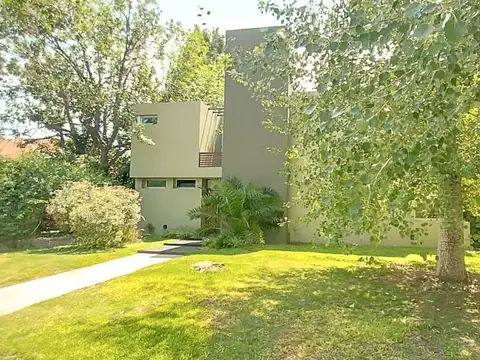 Casa en Venta en Roldan, San Lorenzo