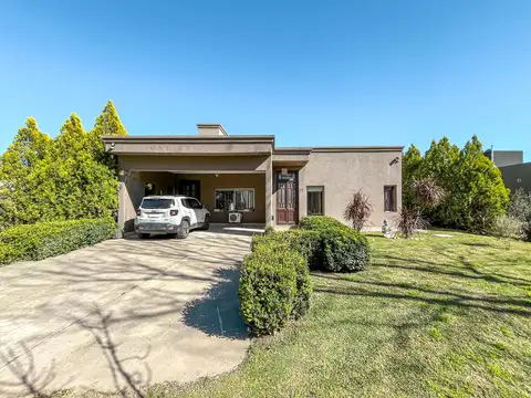 Casa en Venta en Puerto Roldan, Countries y Barrios Cerrados en Roldan