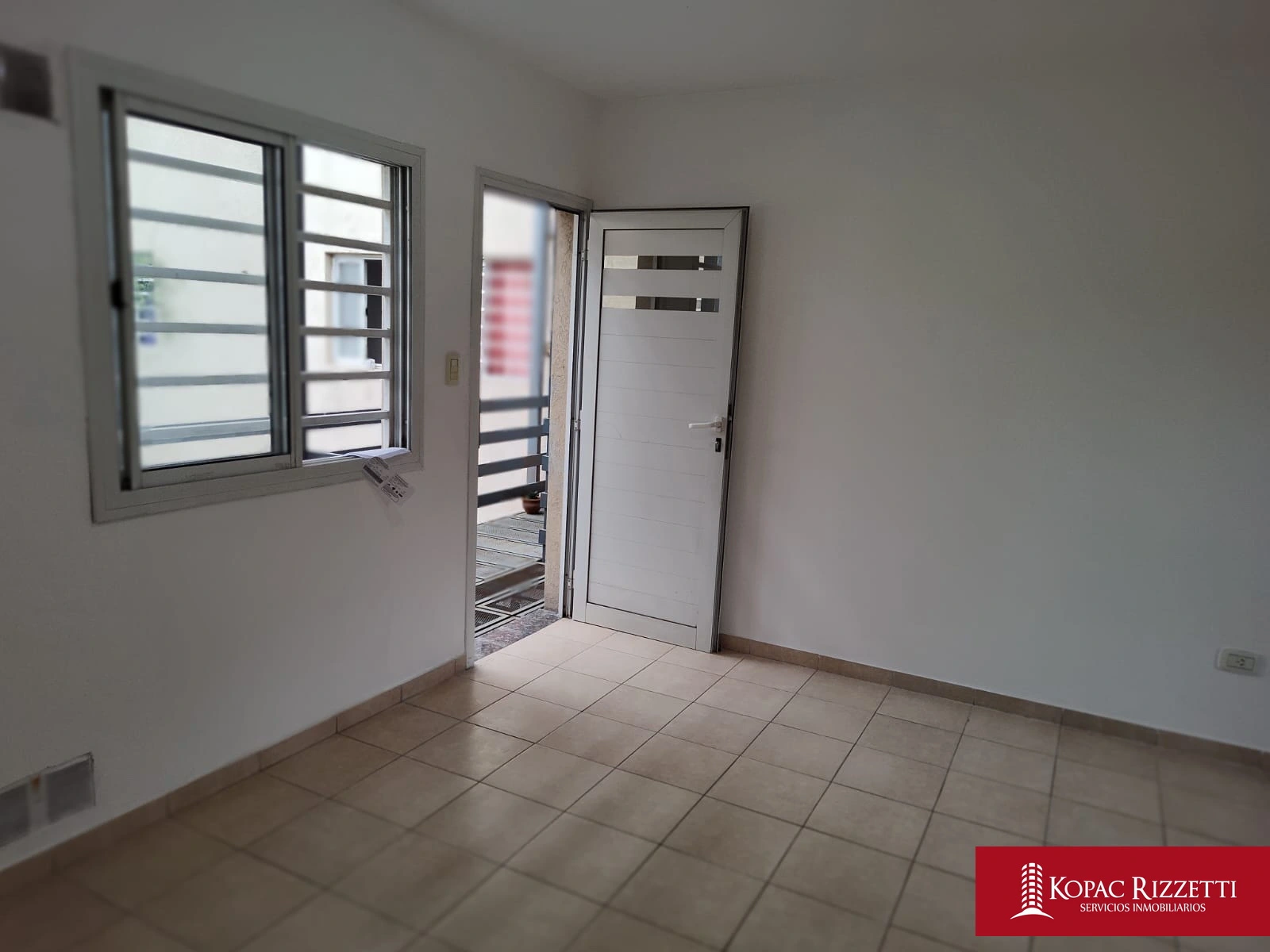 SAN MARTIN (SOLDADO RUIZ 1993) - VENTA DEPARTAMENTO 1 DORMITORIO
