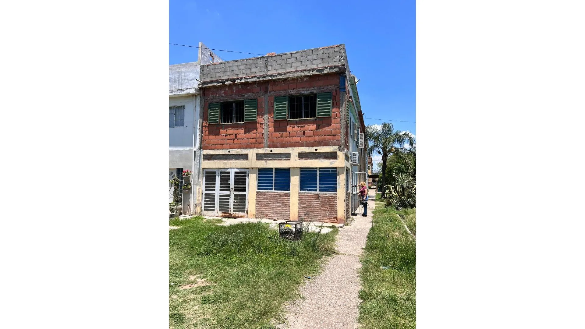 OPORTUNIDAD, CASA EN VENTA - B° SAN CARLOS 2