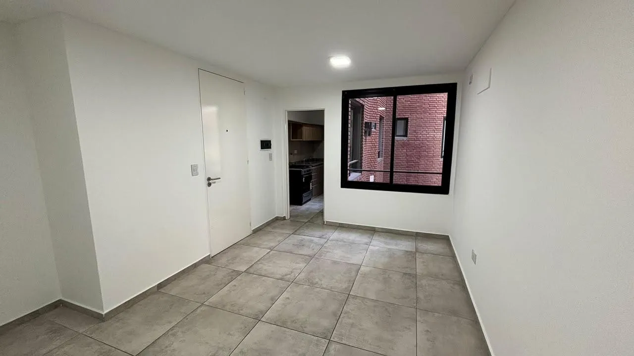 DPTO 1 DORM SEMI-NUEVO - B GUEMES