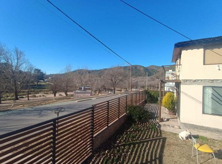 Casa · 154m² · 10 Ambientes · 1 Cochera