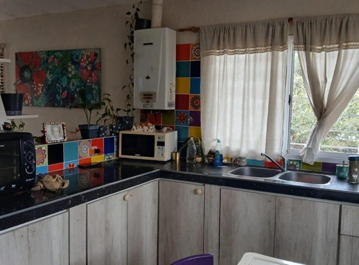 Casa · 1040m² · 4 Ambientes · 1 Cochera
