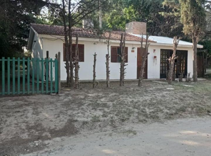 Casa · 92m² · 4 Ambientes · 1 Cochera