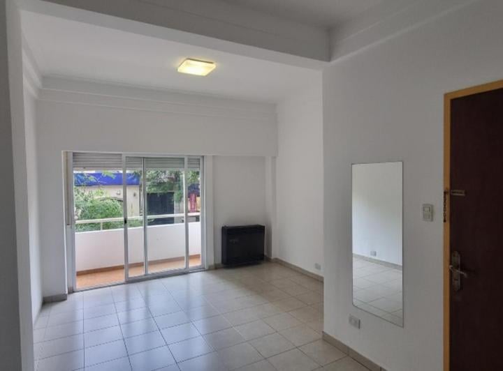 Departamento · 80m² · 5 Ambientes