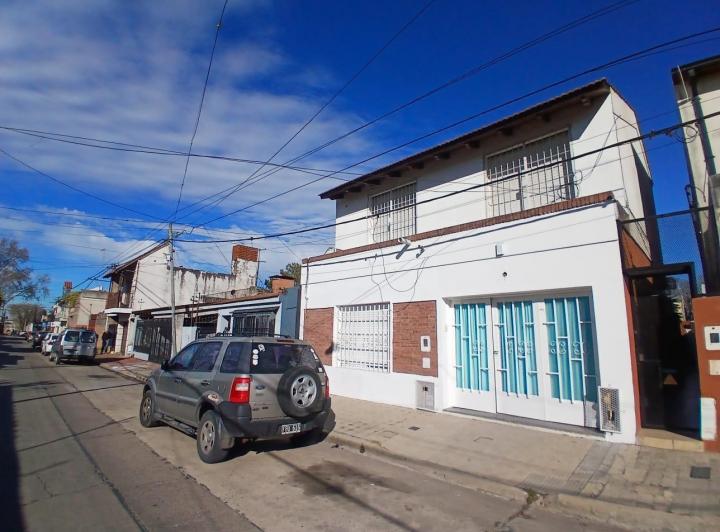 Casa · 150m² · 5 Ambientes · 1 Cochera