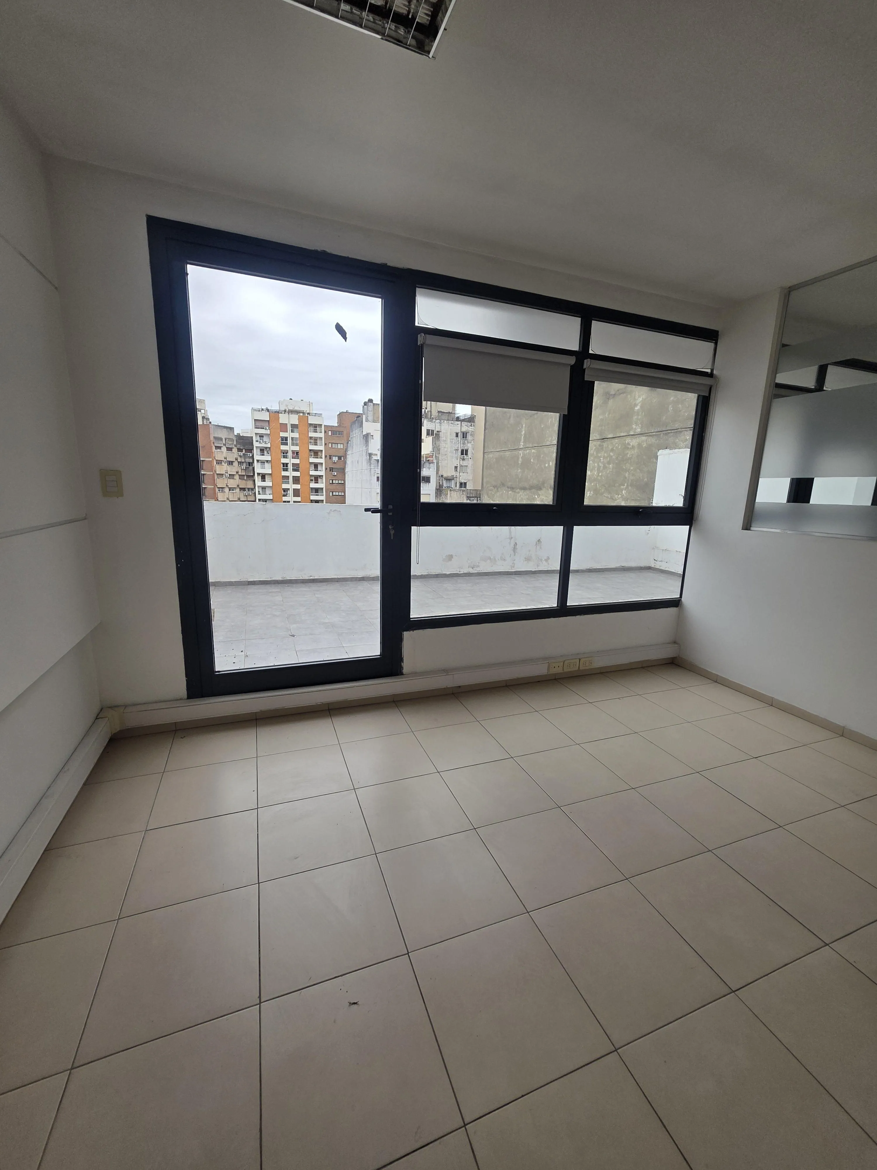 OFICINA EN VENTA DUPLEX EN BARRIO NUEVA CORDOBA