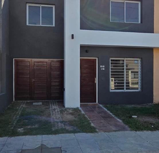 Casa · 128m² · 3 Dormitorios