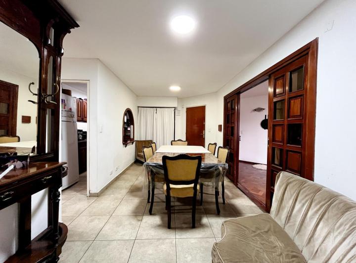 Departamento · 165m² · 8 Ambientes · 1 Cochera