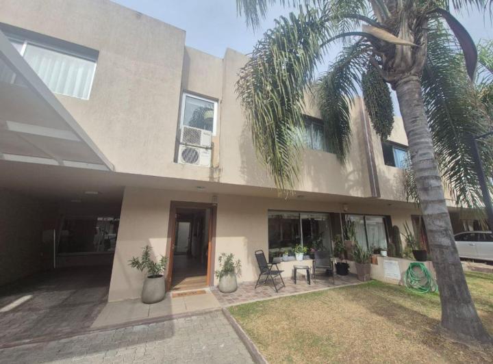 PH · 120m² · 4 Ambientes · 2 Cocheras
