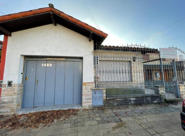 PH · 200m² · 6 Ambientes · 1 Cochera