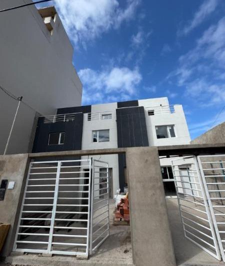 PH · 115m² · 4 Ambientes · 1 Cochera