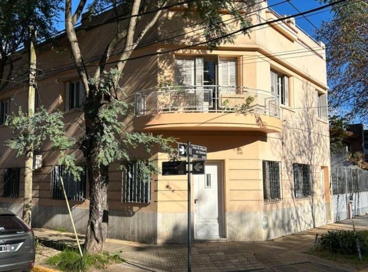 PH · 135m² · 5 Ambientes · 1 Cochera