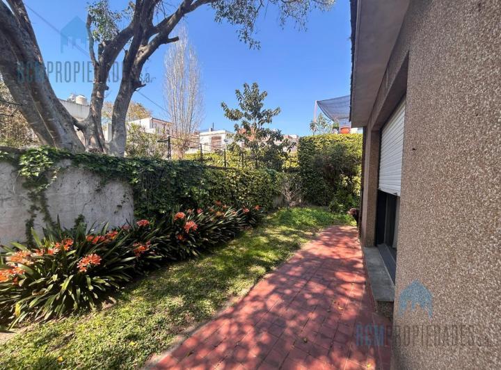 PH · 182m² · 6 Ambientes · 2 Cocheras