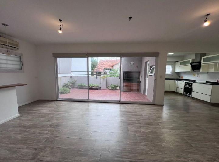PH · 134m² · 4 Ambientes · 1 Cochera