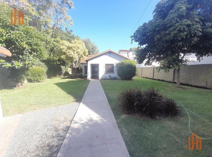 PH · 200m² · 4 Ambientes · 1 Cochera