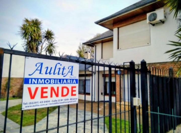 PH · 165m² · 4 Ambientes · 1 Cochera