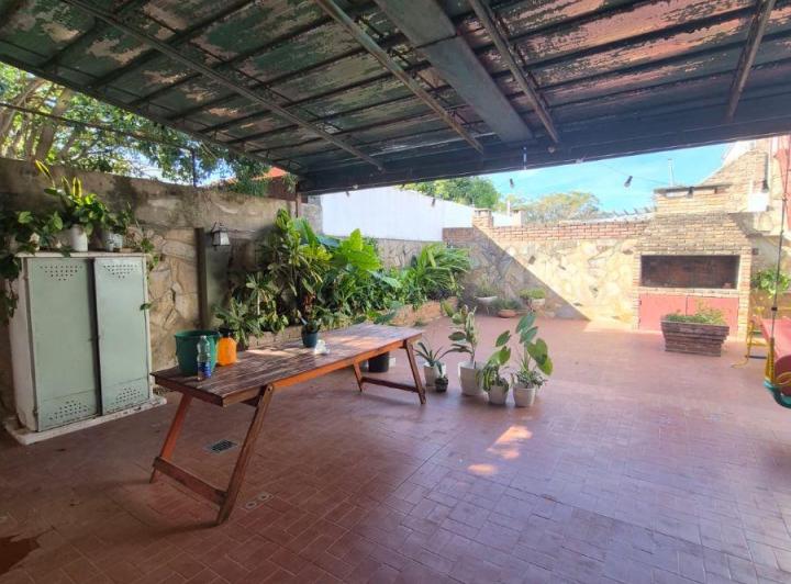 PH · 130m² · 8 Ambientes · 1 Cochera