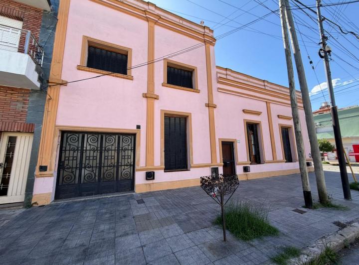PH · 184m² · 7 Ambientes · 1 Cochera