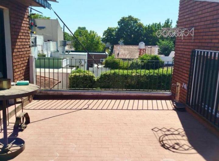 PH · 170m² · 7 Ambientes · 1 Cochera