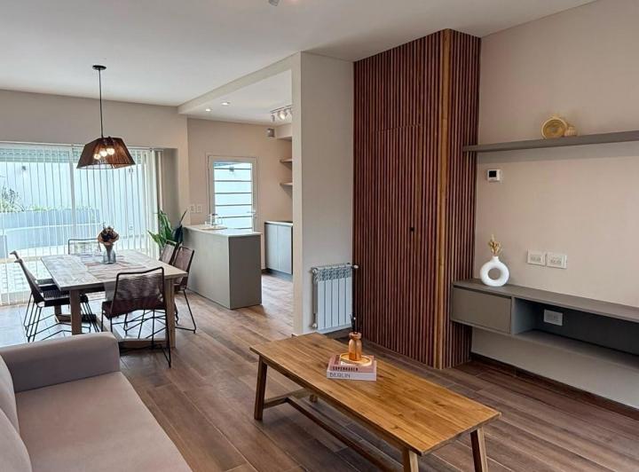 PH · 77m² · 4 Ambientes · 1 Cochera