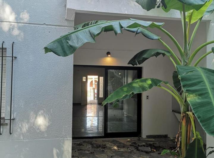 PH · 247m² · 5 Ambientes · 1 Cochera