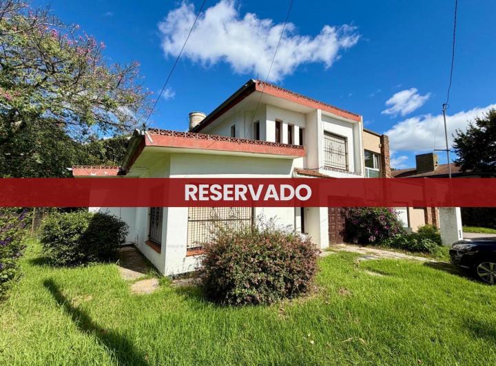 PH · 198m² · 4 Ambientes · 1 Cochera