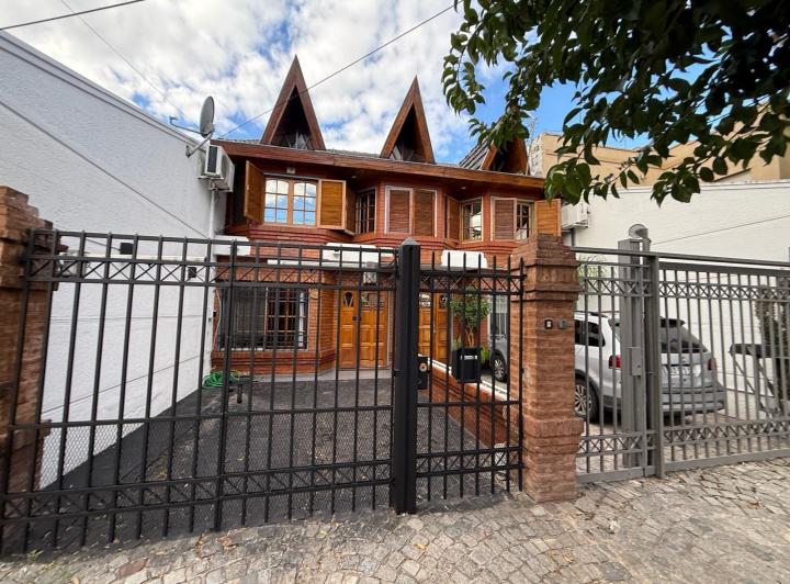 PH · 102m² · 5 Ambientes · 1 Cochera