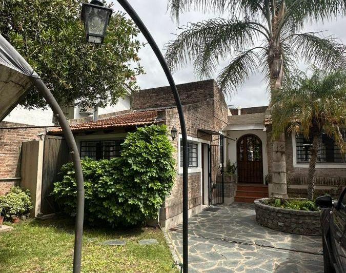 PH · 130m² · 4 Ambientes · 2 Cocheras