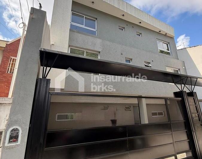 PH · 100ha · 5 Ambientes · 2 Cocheras