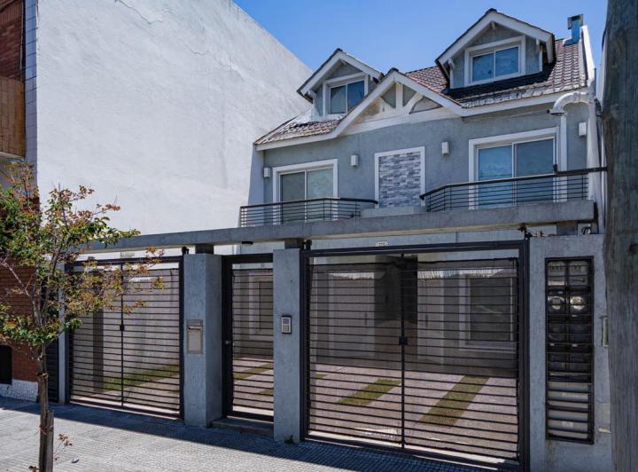 PH · 129m² · 5 Ambientes · 1 Cochera