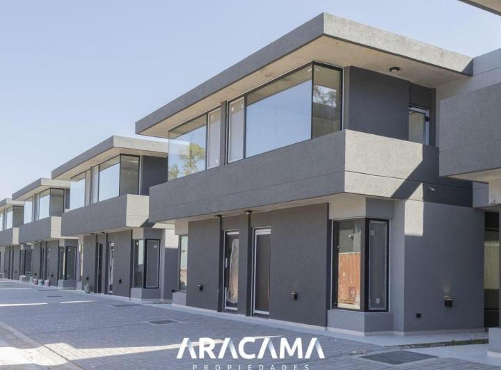PH · 110m² · 4 Ambientes · 1 Cochera