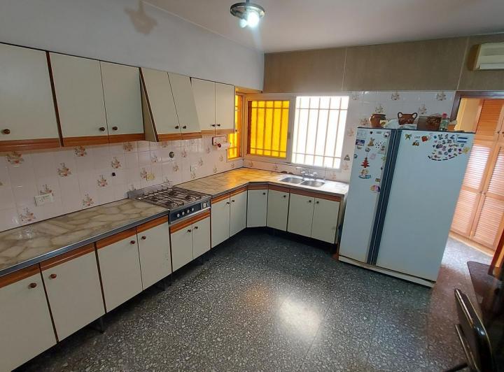 PH · 339m² · 7 Ambientes · 1 Cochera