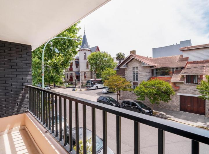 PH · 190m² · 4 Ambientes · 1 Cochera