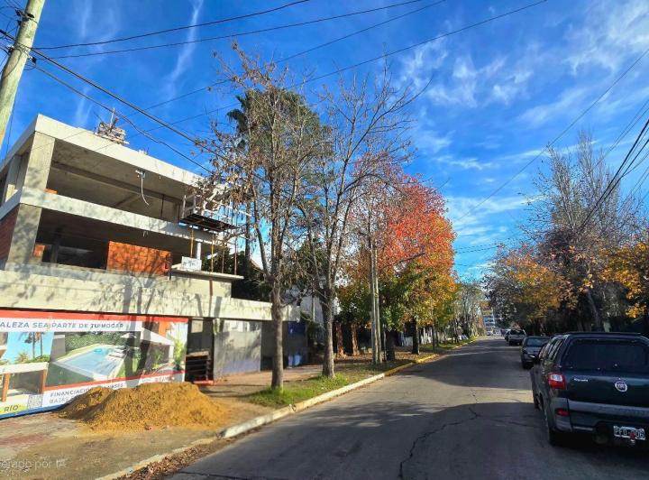 PH · 136m² · 4 Ambientes · 1 Cochera