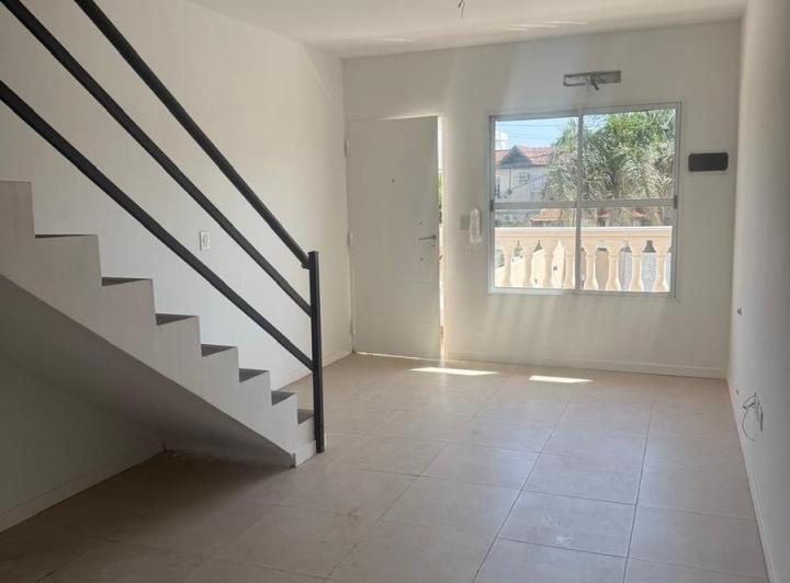 PH · 100m² · 4 Ambientes · 6 Cocheras