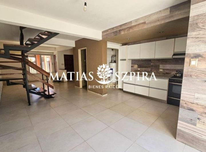 PH · 95m² · 4 Ambientes · 1 Cochera