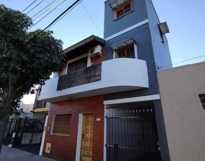PH · 190m² · 4 Ambientes · 1 Cochera
