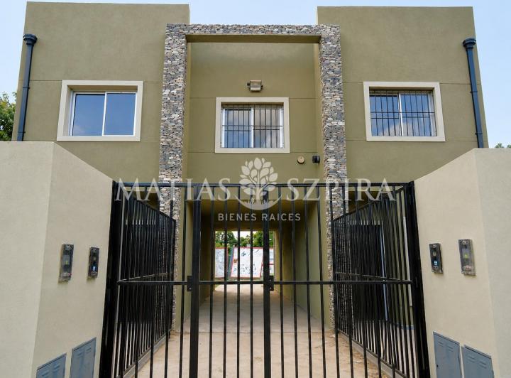 PH · 90m² · 4 Ambientes · 1 Cochera