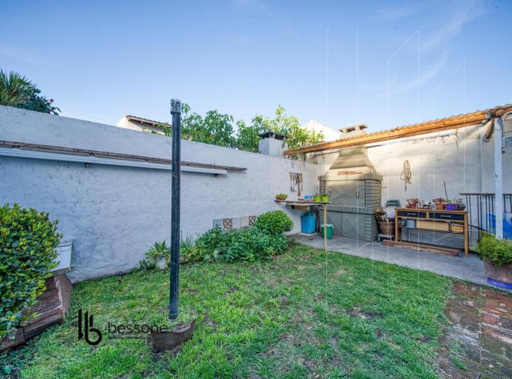 PH · 111m² · 4 Ambientes · 1 Cochera