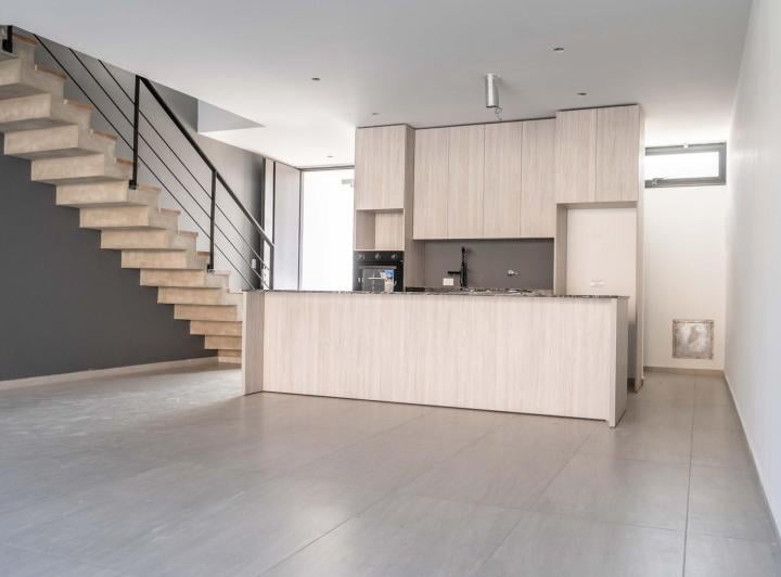 PH · 135m² · 6 Ambientes · 2 Cocheras