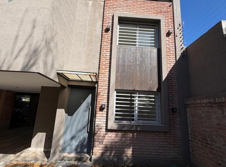 PH · 130m² · 4 Ambientes · 2 Cocheras