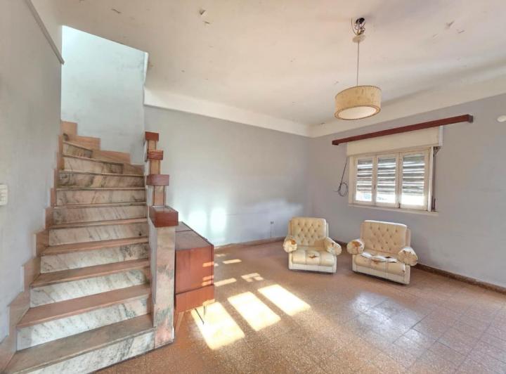 PH · 140m² · 5 Ambientes · 1 Cochera