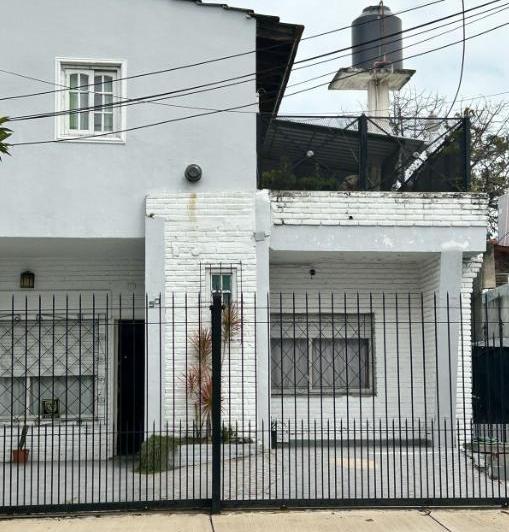 PH · 176m² · 5 Ambientes · 2 Cocheras