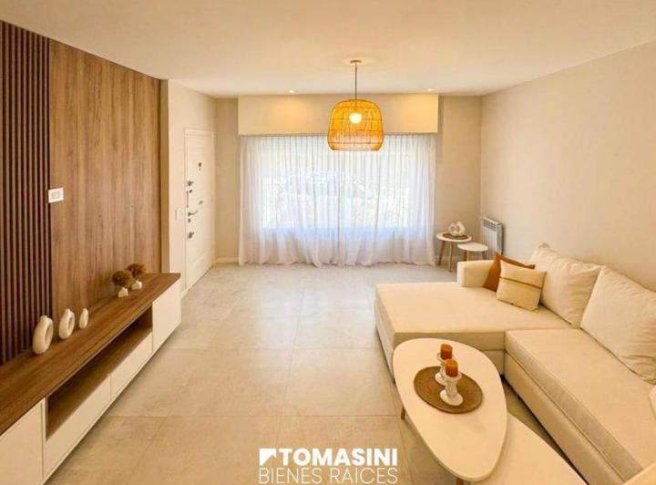 PH · 160m² · 5 Ambientes · 1 Cochera